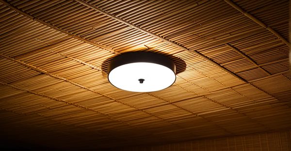 Plafonnier en bambou : élégance naturelle et ambiance zen